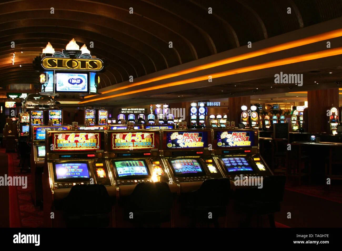 Cash tornado鈩slots casino